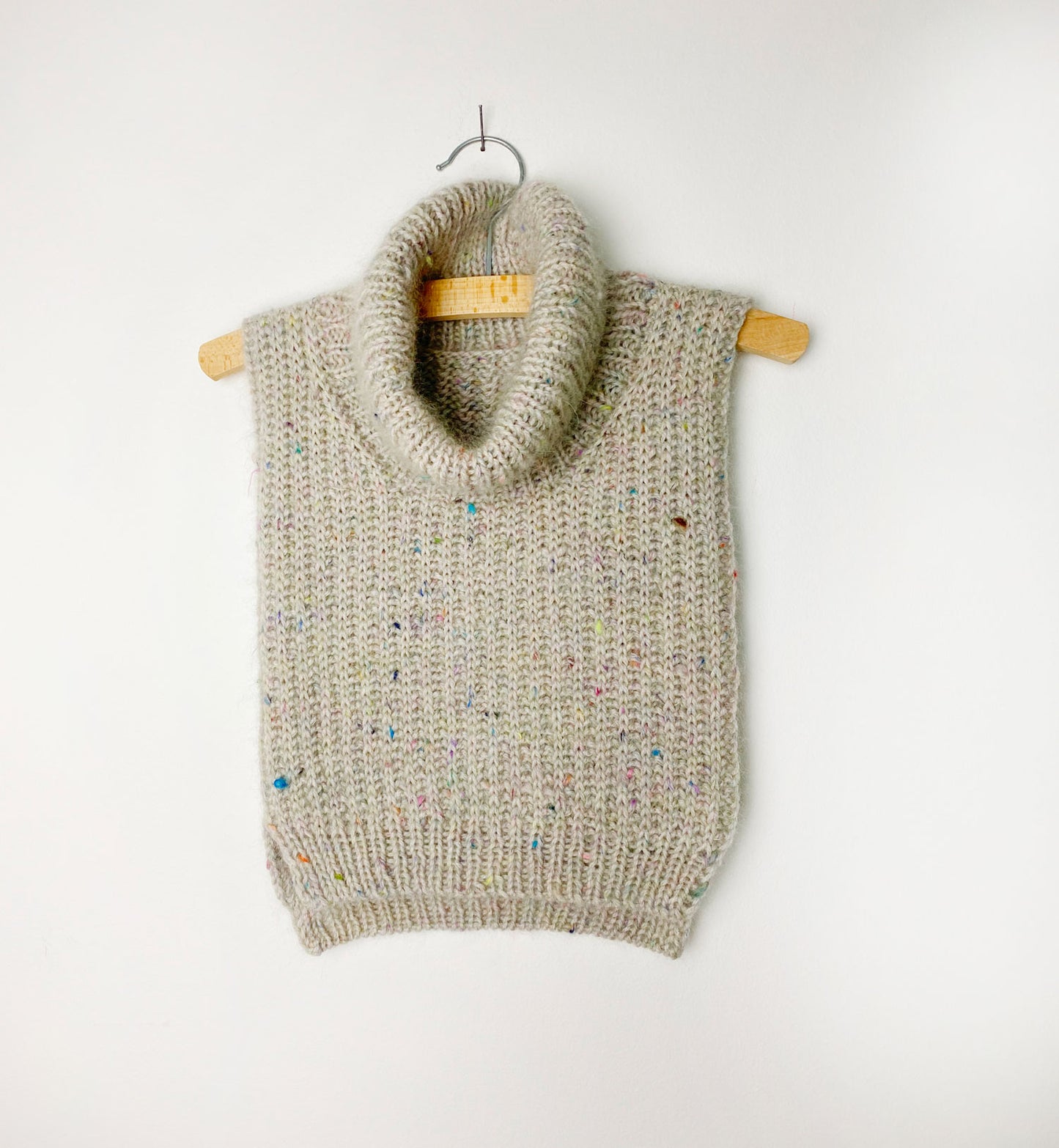 Wonderland Neck Warmer Strikkeopskrift