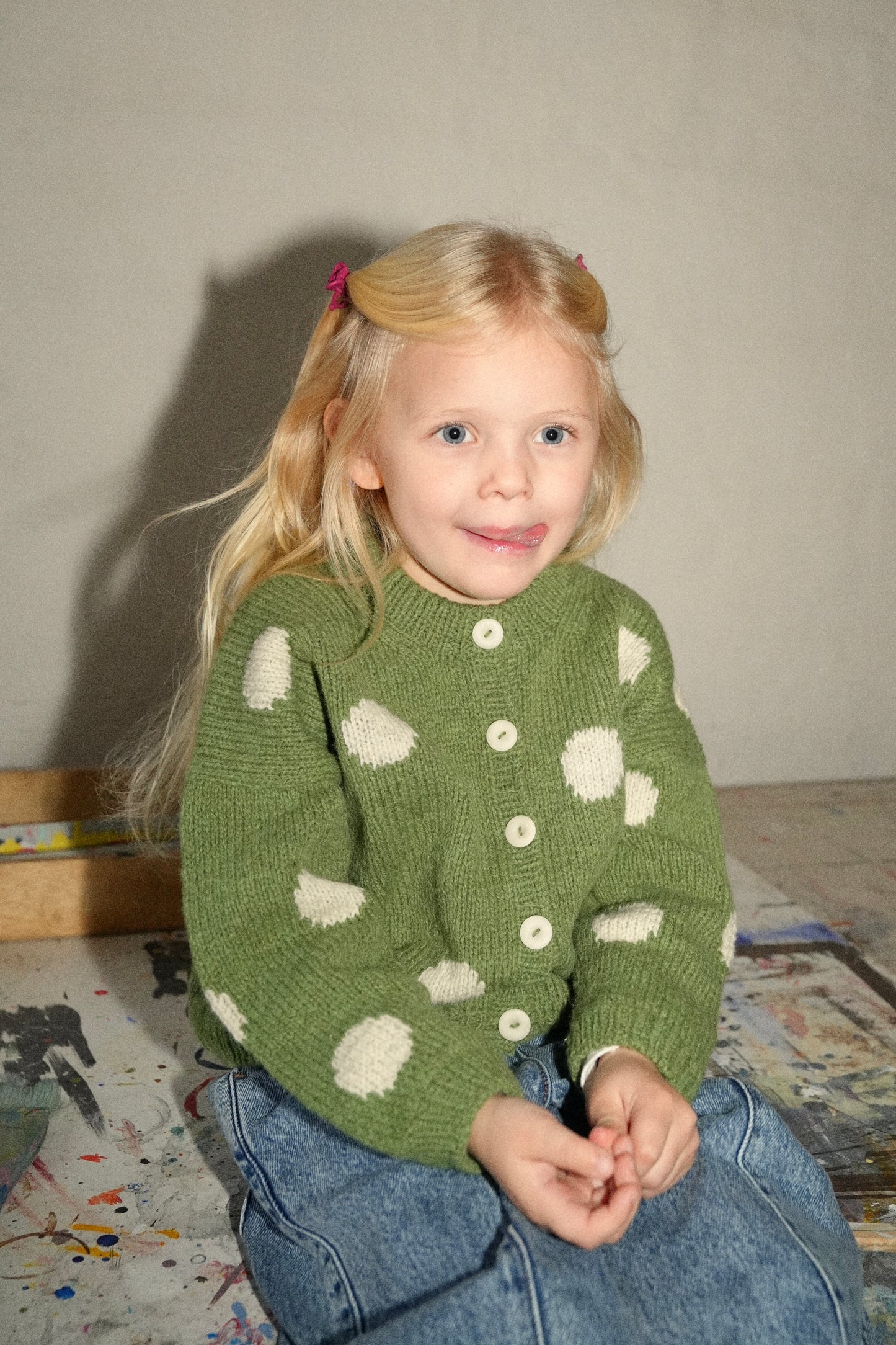Fri Cardigan Kid Knit Kit DUO