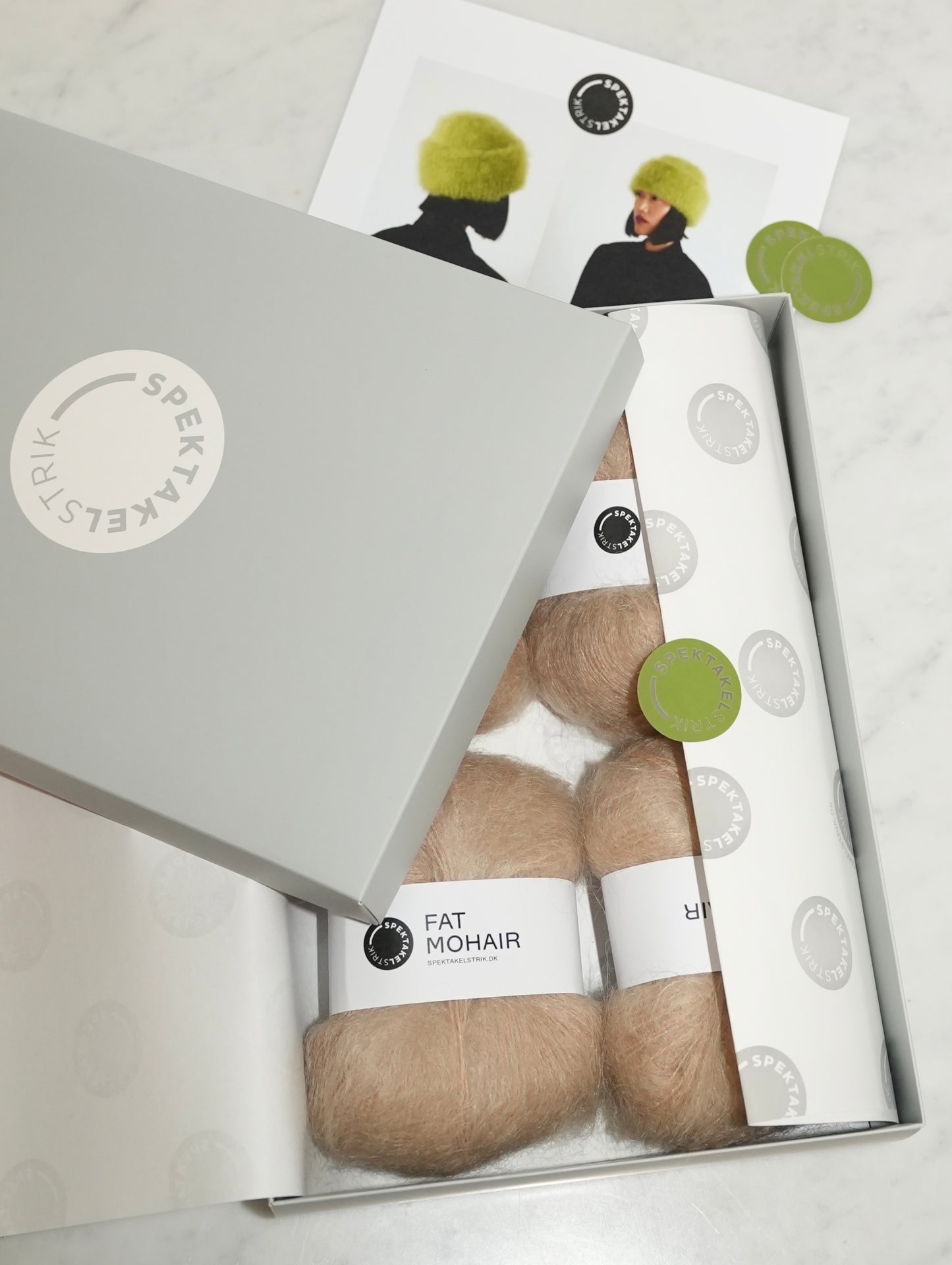 Fat Fur Hat Knit Kit