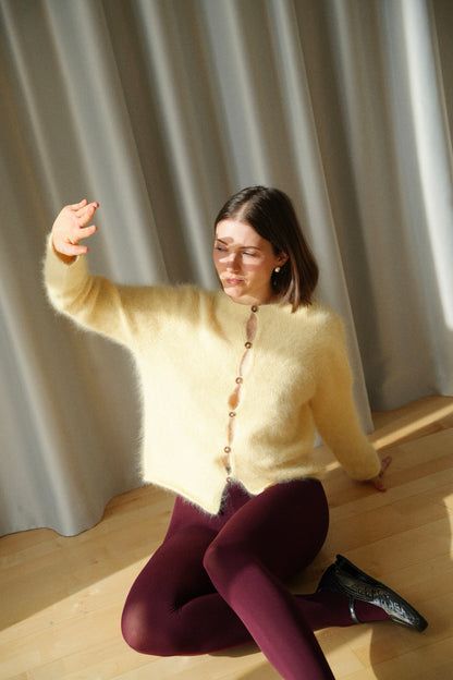 Halo Cardigan Knit Kit