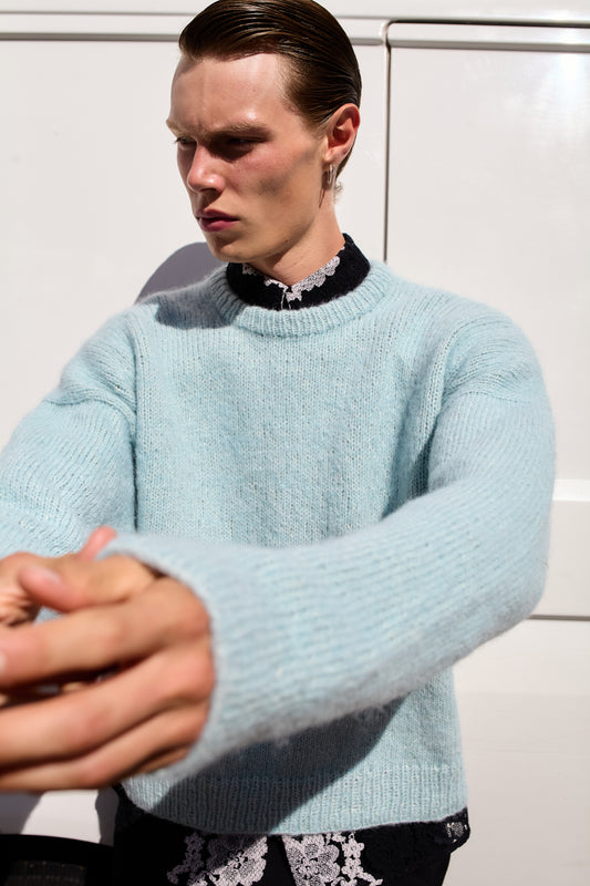 Starter Sweater Man