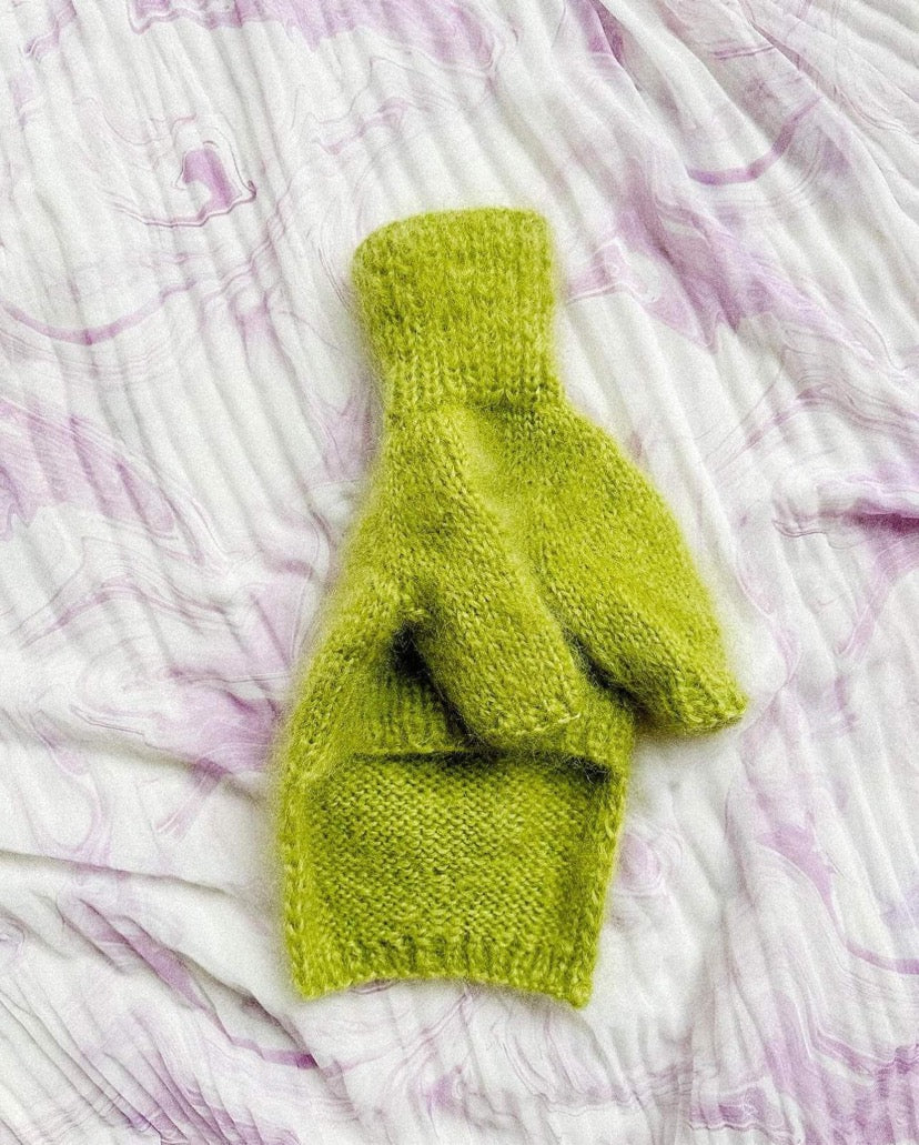 Fat Fur Dog Knit Kit