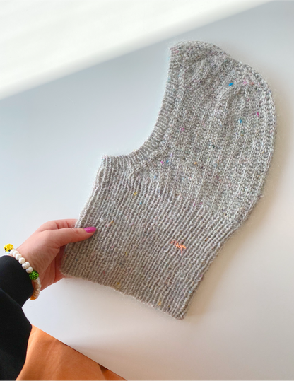 Wonderland Balaclava (Deutsch) Strickanleitung