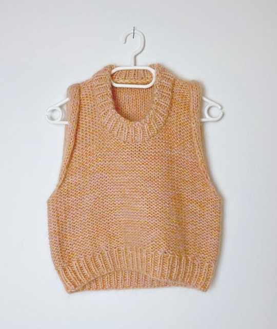 Mega Saga Vest